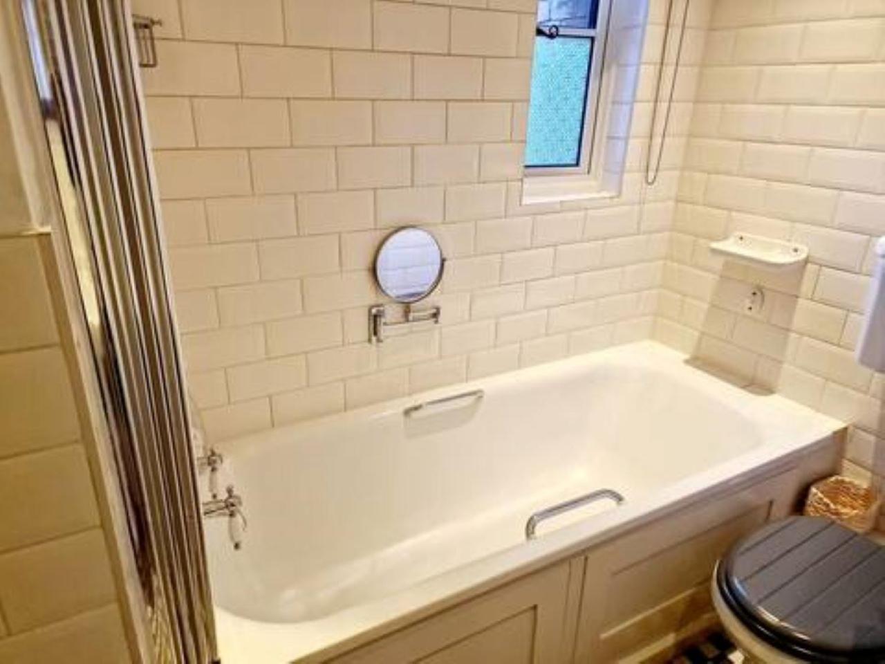 Jackdaw Cottage-Beautiful Cottage, Town Centre Wimborne Minster Bagian luar foto